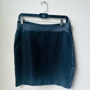 WOMEN'S CACHE - Skirt - Size 4